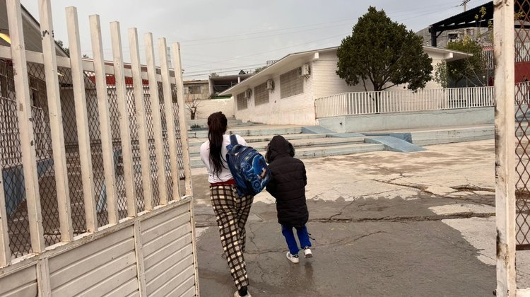 Regresan a clases en Coahuila con alto ausentismo por frente frío