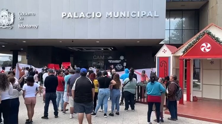 Se manifiestan contra actualización de predial de Monterrey