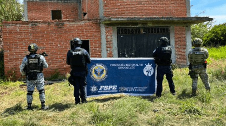 Encuentran cisterna con 30 mil litros de huachicol en Guanajuato