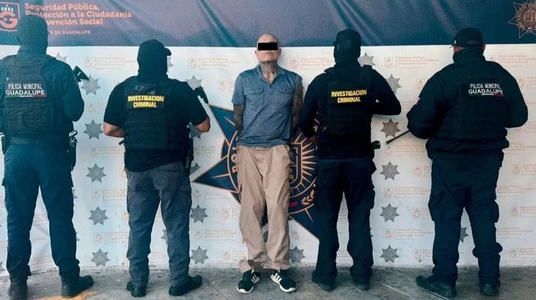 Traía auto robado, placas colgadas y drogas en Guadalupe