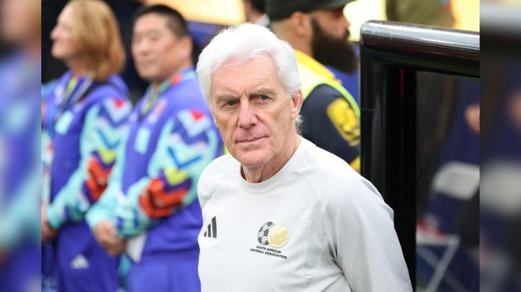 Hugo Broos deja la dirección técnica de Sudáfrica 