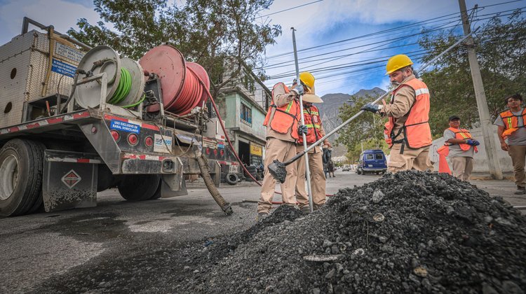 Agua y Drenaje atiende 10 mil reportes en red sanitaria