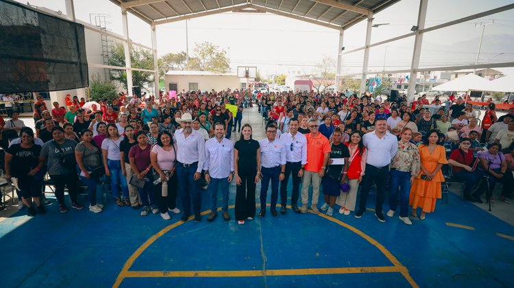 Anuncia Samuel que también dará apoyo económico a tercera edad