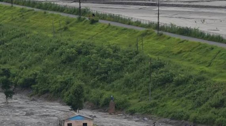 Deslizamiento en China deja un muerto y 11 desaparecidos