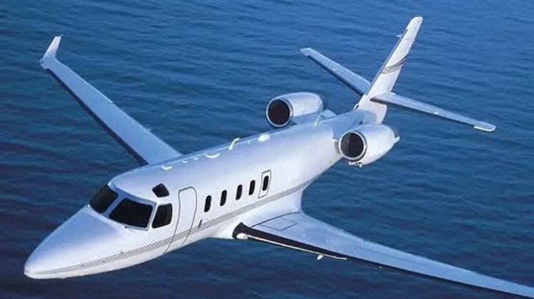 Desaparece un avión con seis personas a bordo en el Atlántico