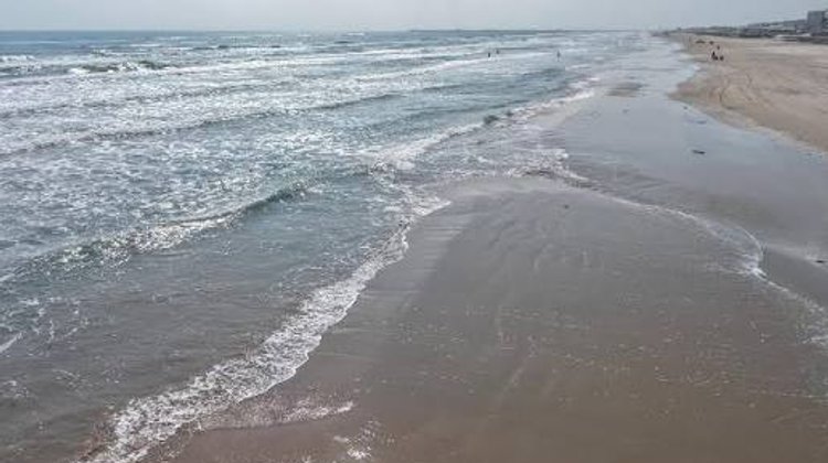 Muere pescador de 75 años en escollera de Playa Miramar