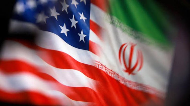 Estados Unidos destruye torre iraní en el estrecho de Ormuz