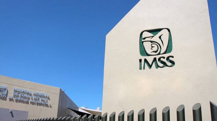 Admite Sheinbaum falla en condiciones labores y de abasto en IMSS