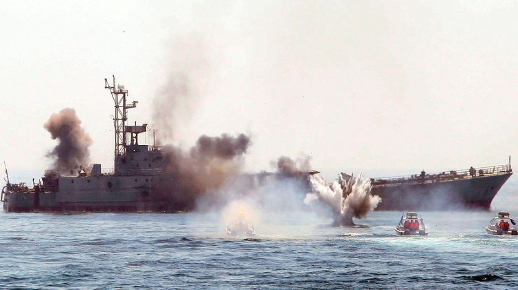 inicia_bloqueo_estrecho_ormuz_anunciado_por_trump_519a5ff64c