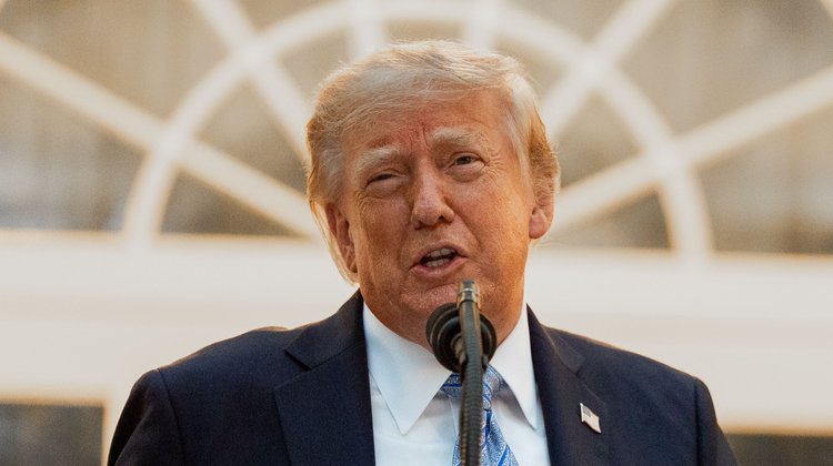 Amplía Trump acceso a tierras federales para caza y pesca