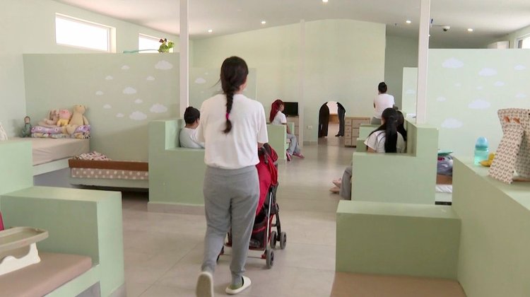 Brindan oportunidad a mujeres que viven maternidad tras las rejas