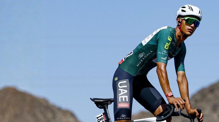 Isaac del Toro sigue en busca del liderato en el UAE Tour 2026