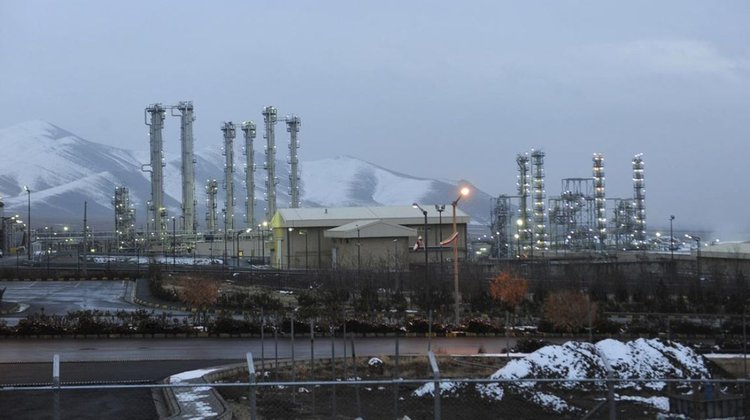 medium_israel_eua_atacan_complejos_nucleares_de_iran_6b3d60e3df