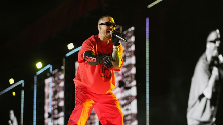 medium_j_balvin_arena_monterrey_4b3a4d224e