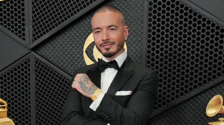 J Balvin apoyará a Bad Bunny en el Super Bowl LX
