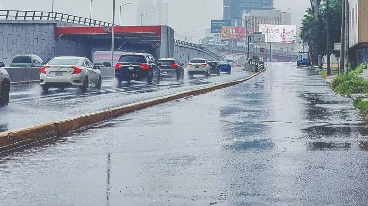Vigilan zona con potencial ciclónico en el Golfo de México