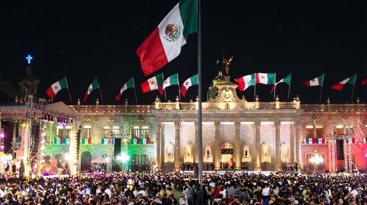 Alistan Fiesta Mexicana y desfile en Macroplaza por Independencia