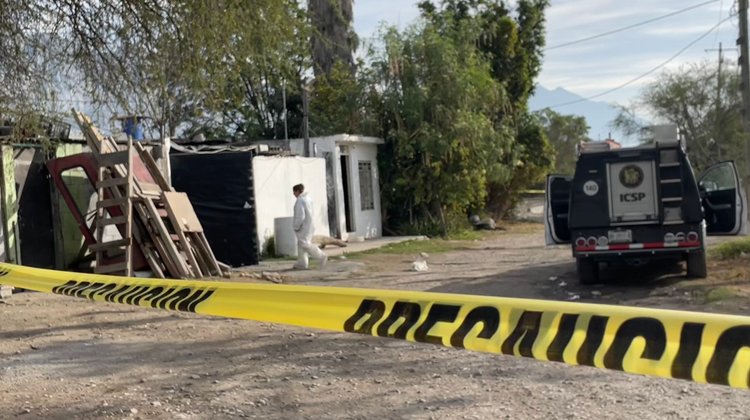 Asesinan a hombre con arma blanca y roban su casa en García
