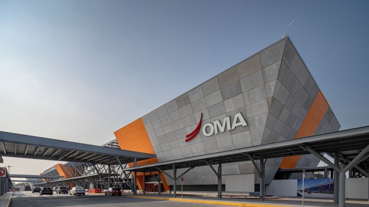 medium_nl_aeropuerto_mty_remodelacion_jpg_b257f3a3df