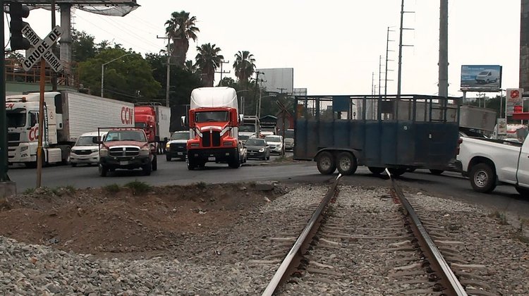 medium_nl_cruce_trenes_96025e3034