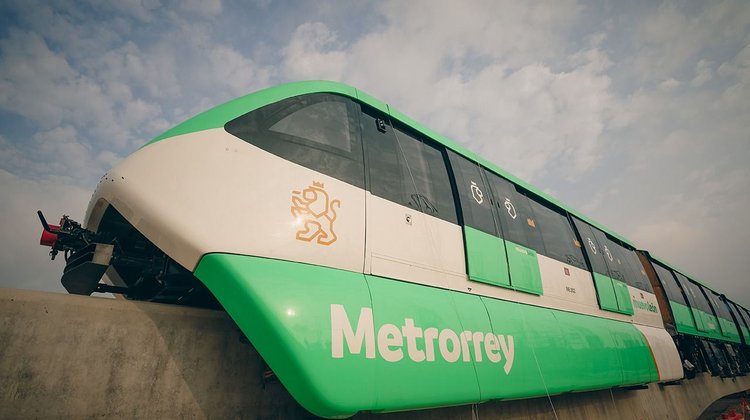 medium_nl_l4y6_2cc38fd2ca