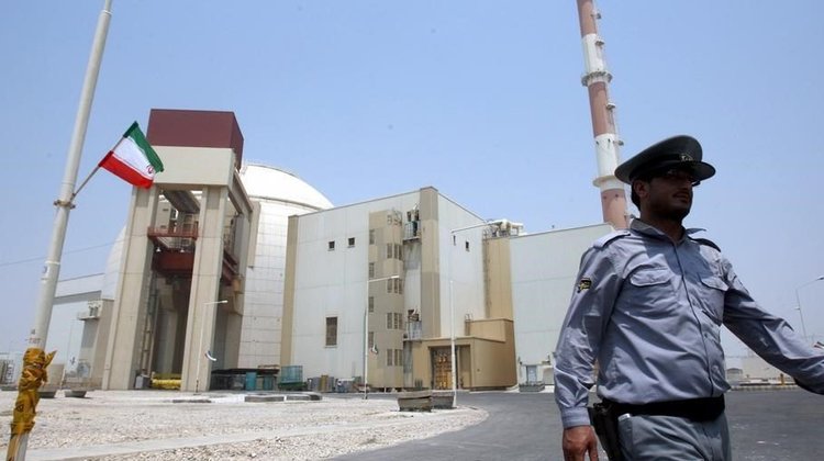 Rusia evacúa personal de planta nuclear iraní tras ataques