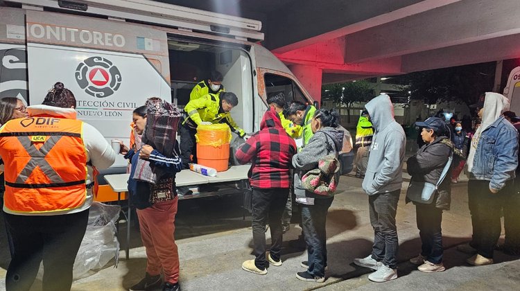 Protección Civil de NL activa operativo Chocolate por frío