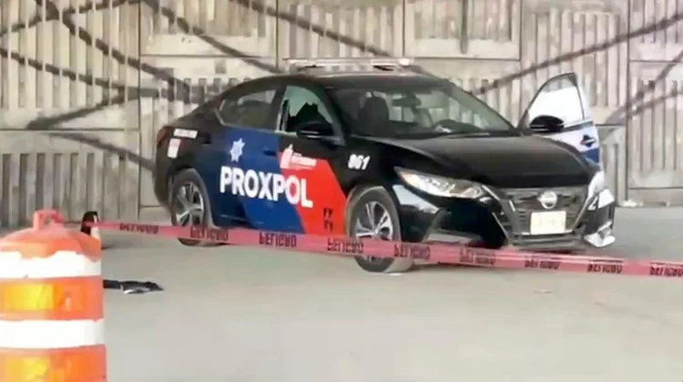 Atacan a balazos a policía de Escobedo en punto de vigilancia