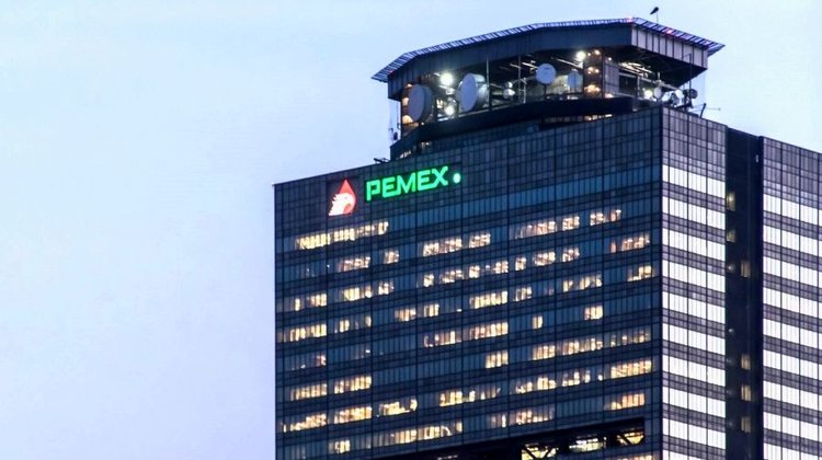 Pemex y UIF de México firman acuerdo para combatir el huachicoleo