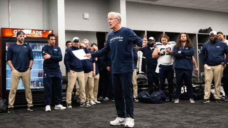 Pete Carroll deja de ser entrenador de Seahawks tras 14 años