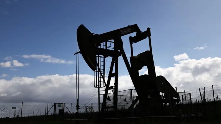 Petroleo rebasa los $96 dólares al cierre de este viernes