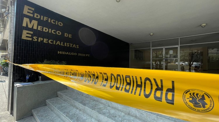 Buscan a médicos implicados en muerte de joven durante cirugía