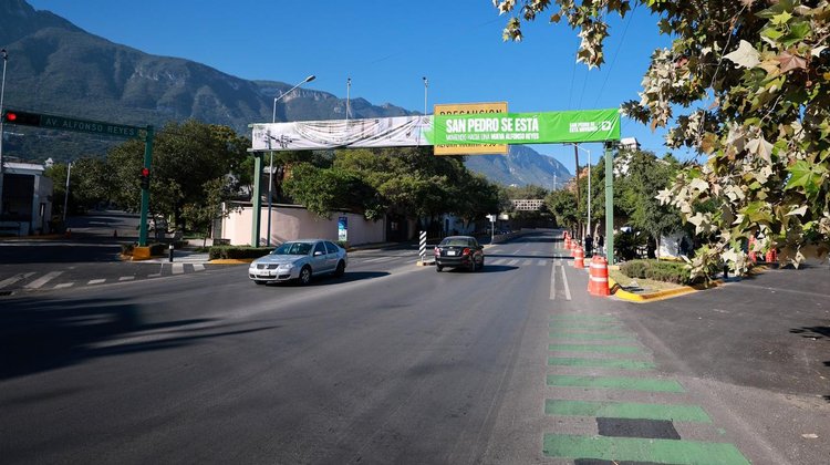Inicia San Pedro obras de remodelación en avenida Alfonso Reyes