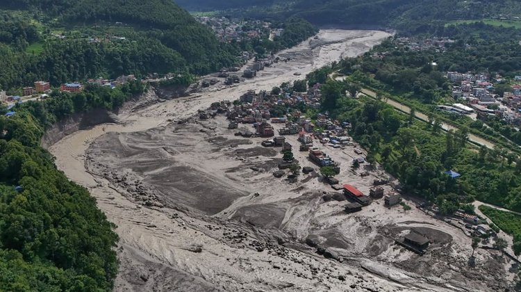EUA envía US$500,000 dólares para emergencias en Nepal