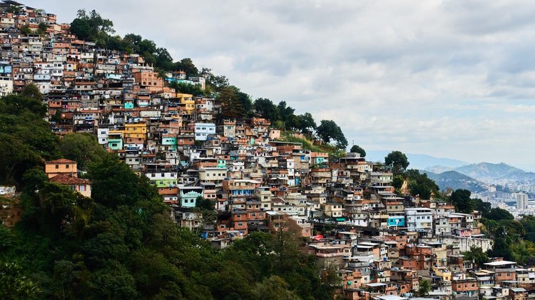 Estados Unidos designa como terroristas a pandillas de Brasil