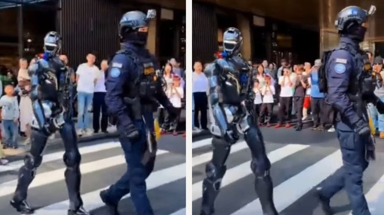 Patrullan robots junto a polícias las calles de China