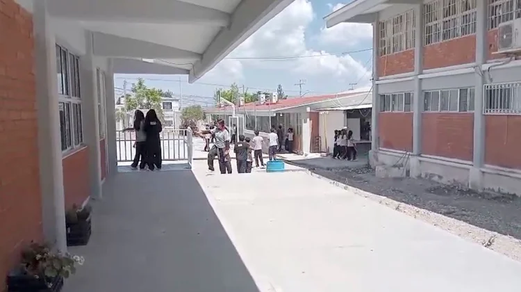Concluye de manera favorable el ciclo escolar en secundaria