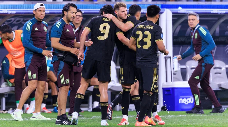 Selección mexicana regresa a los entrenamientos para la Copa Oro