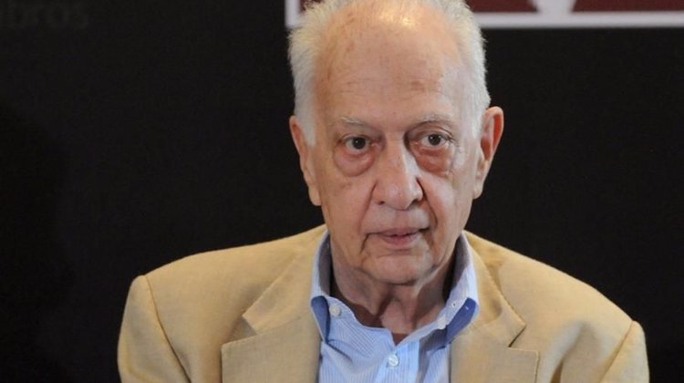Publican diarios de Sergio Pitol escritos entre 1968 y 1980