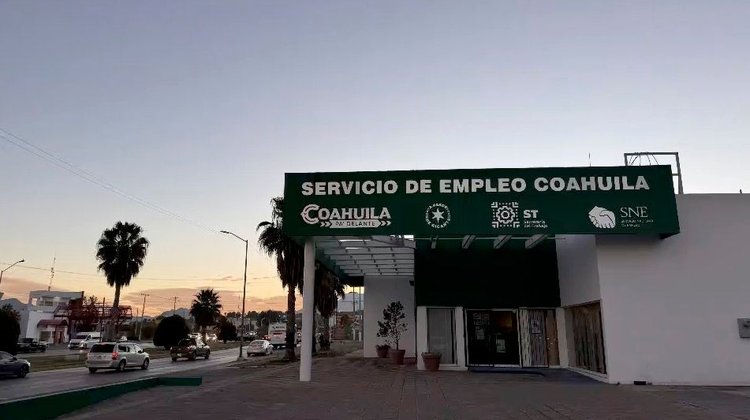 Activan feria de empleo en Saltillo los ajustes laborales