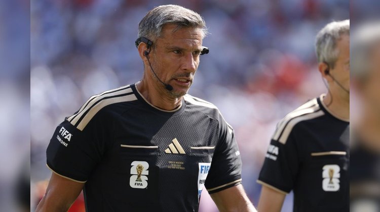 Slavko Vincic, árbitro de la final del Mundial, se retira