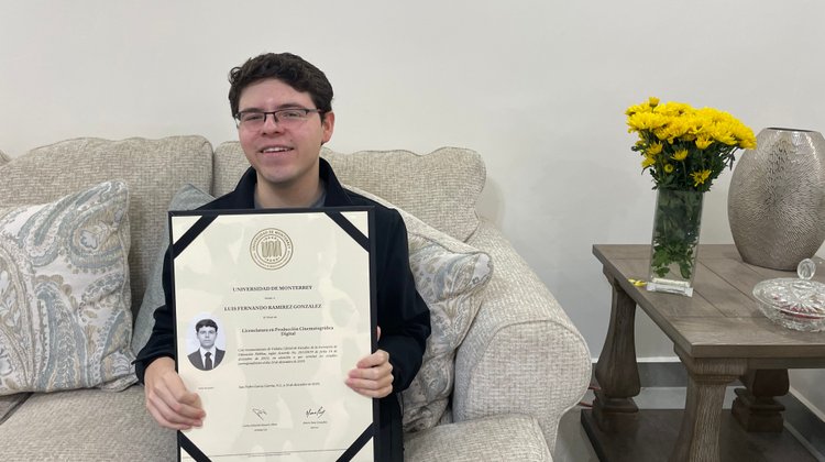 Sobreviviente de tiroteo en Colegio Americano hará película