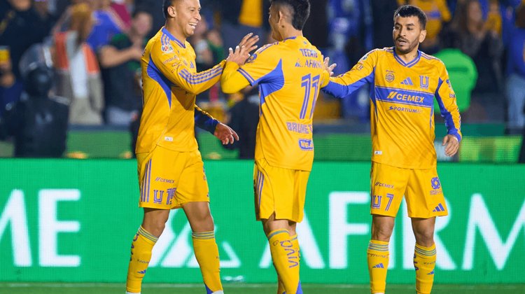 Feria de goles en El Volcán: Tigres golea a Santos Laguna 