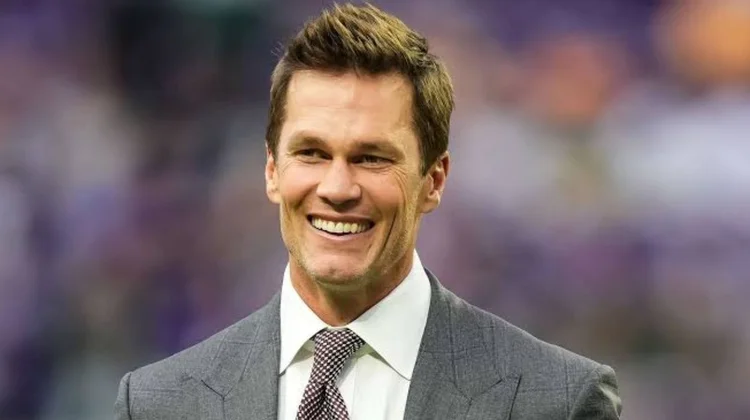Honrarán los Patriots con una estatua a Tom Brady