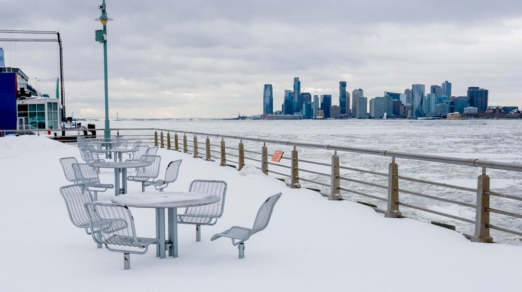 Tormenta invernal Fern ya suma 34 muertos en EUA