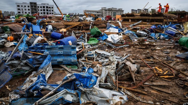 Tifón Maysak deja al menos 38 muertos en su paso por China