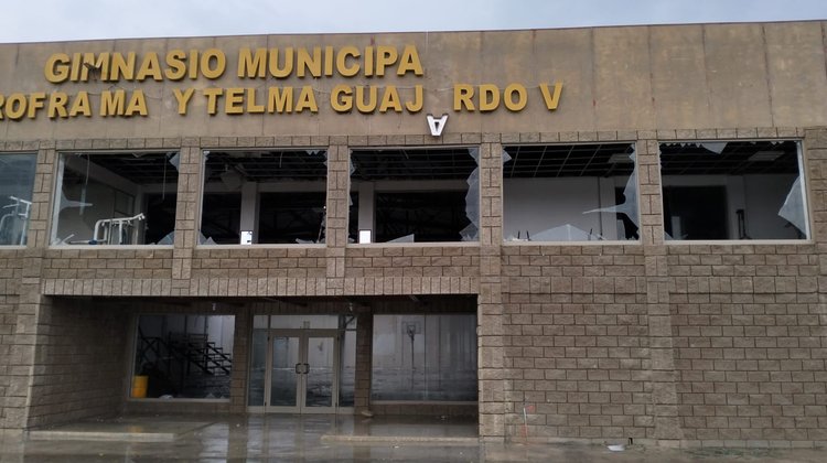 Tromba con vientos deja afectaciones en Zaragoza, Coahuila