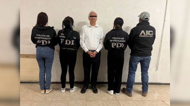 Recibe exdirector de Pemex perdón de su esposa tras denuncia