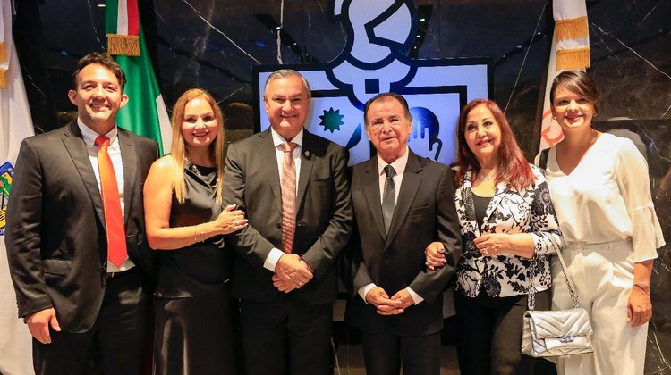 Reconoce municipio a Eloy Cavazos como 'Ilustre Guadalupense'