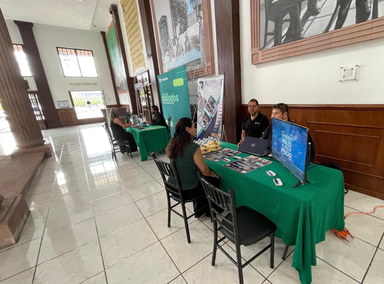 Abre Congreso sus puertas para presentar oferta educativa